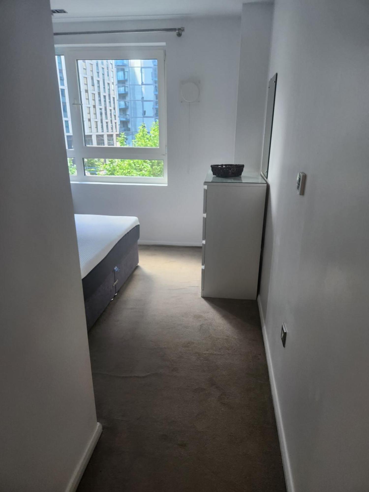 Canary Wharf O2 Tower Bridge Apartment London Exterior photo